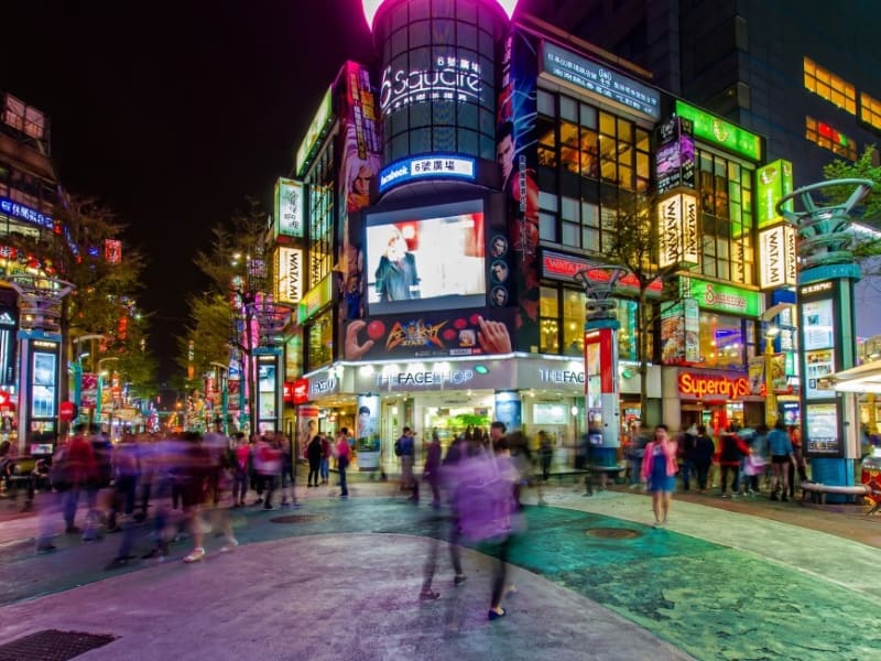 Enjoy Old and New Taiwan in Taipei’s Ximending District