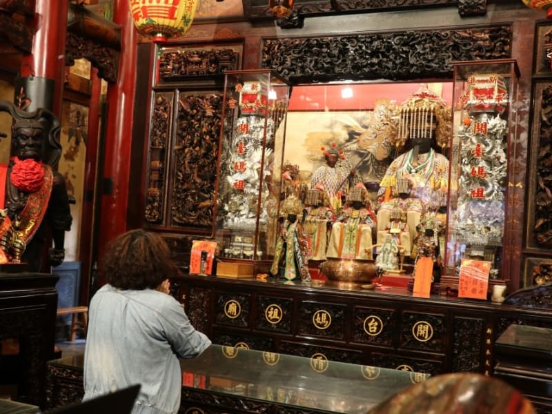 Visit Fengtian Temple
